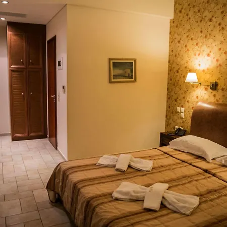 Hotel Tesoro Nikiana