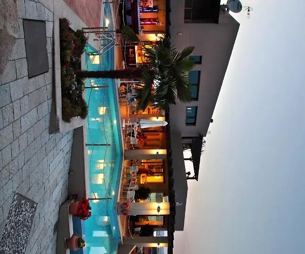 Tesoro 3* Νικιάνα