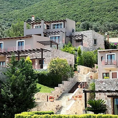 Tesoro Hotel Nikiana