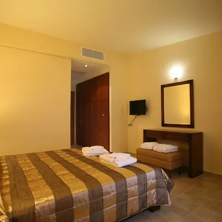Hotel Tesoro